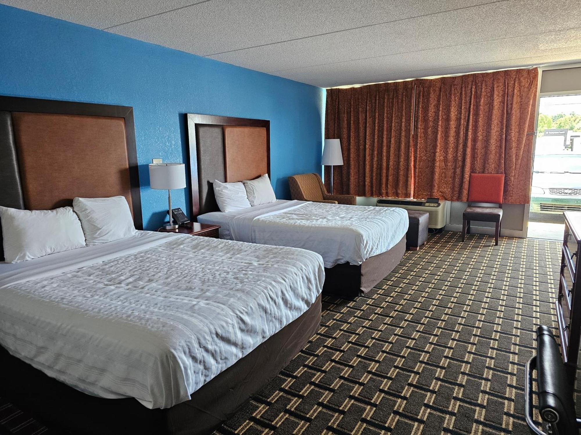 Relax Inn By Oyo Greeneville Near Hwy Us-321 ภายนอก รูปภาพ