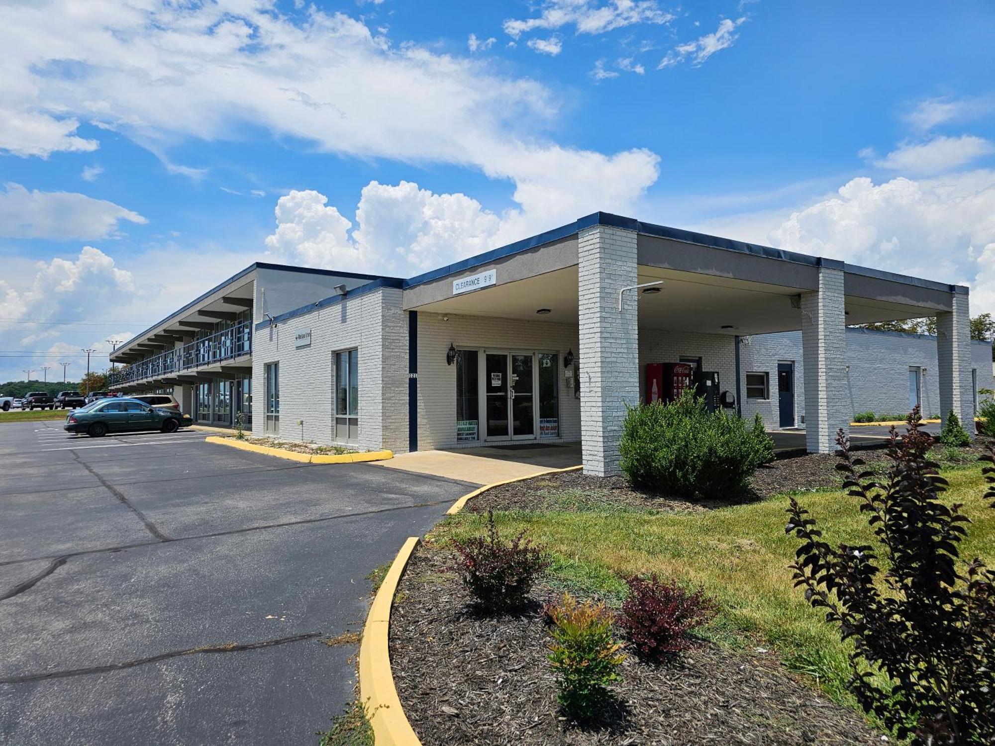 Relax Inn By Oyo Greeneville Near Hwy Us-321 ภายนอก รูปภาพ